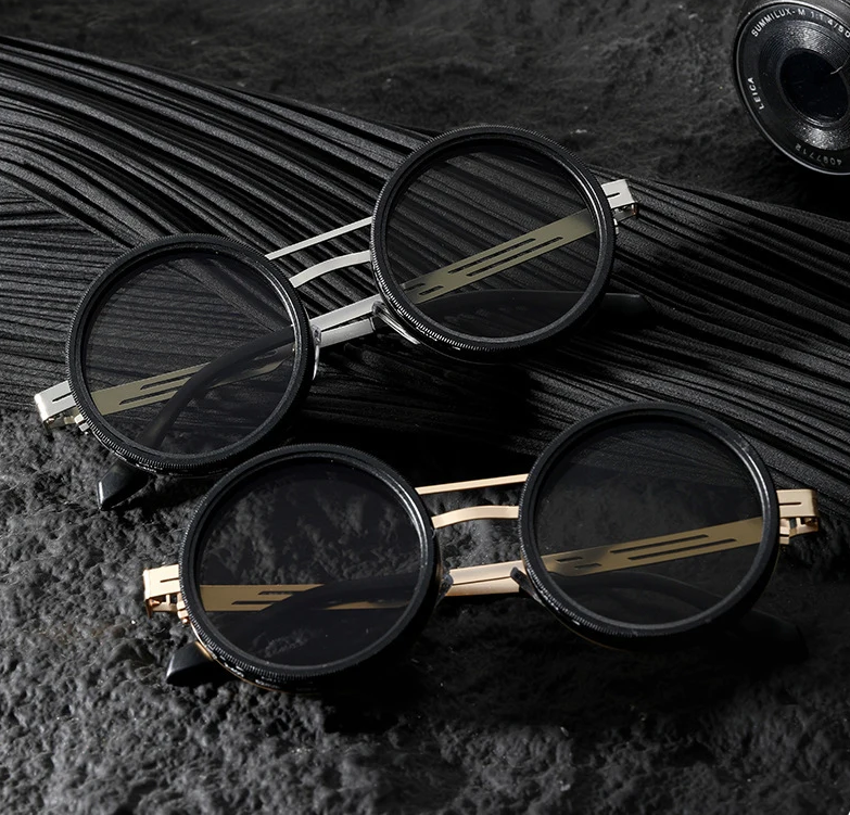 Adaptive Tint Sunglasses